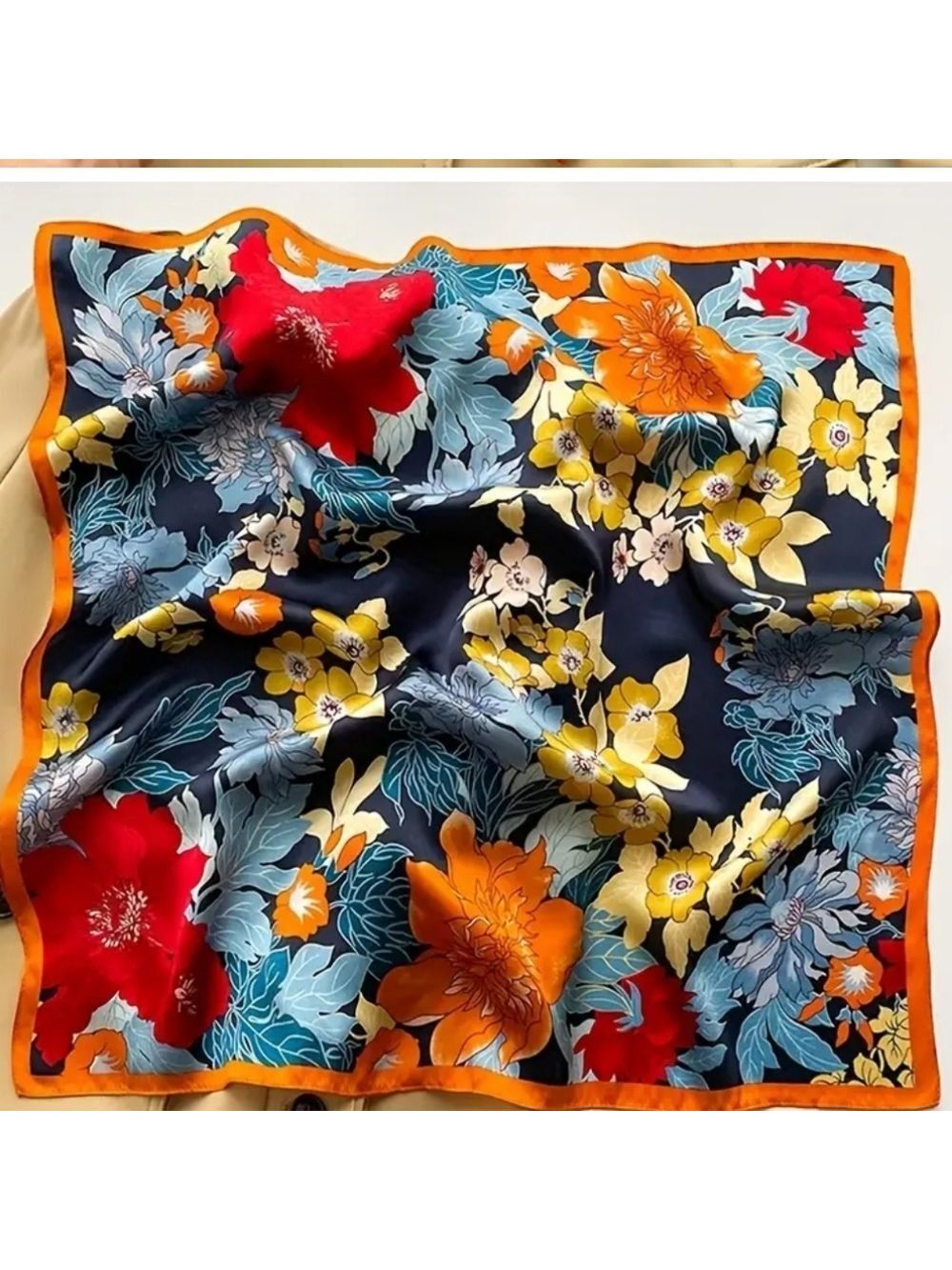 FALL FLORAL WOMANS SCARF POLYESTER